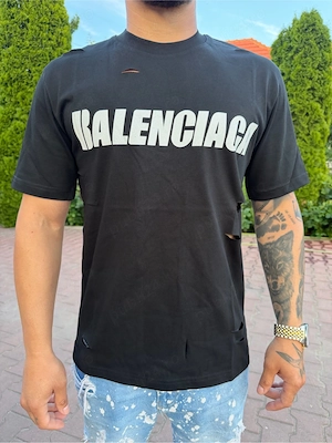 tricou balenciaga 