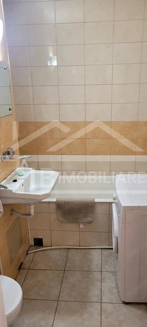 Apartament cu 3 camere, 74mp, Zona Shopping City - imagine 6
