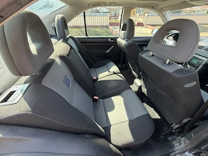 VW BORA 1.9 TDI in stare foarte buna de funcționare ! - imagine 10