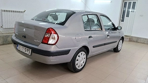 Renault Symbol 1.4i benzină cu 8.000km, condiție de showroom - imagine 3