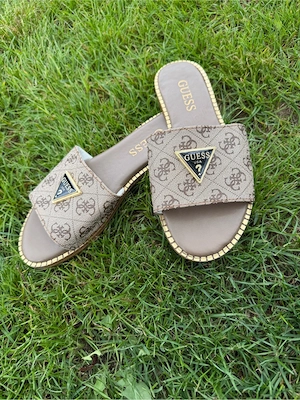 papuci guess dama 