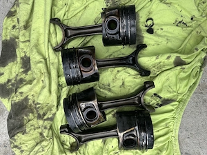 Set 4 Pistoane cu Biele 2.0 TDI CBAB – VW Passat B6, Tiguan, Golf 6, Audi