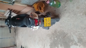 Vând scuter 4 timpi cu acte 