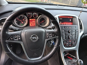 Opel astra J sport tourer - imagine 2