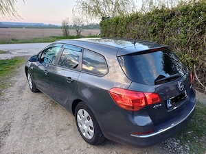 Opel astra J sport tourer - imagine 3
