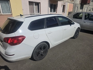 Opel Astra Break 1.7 diesel an 2012 - imagine 2