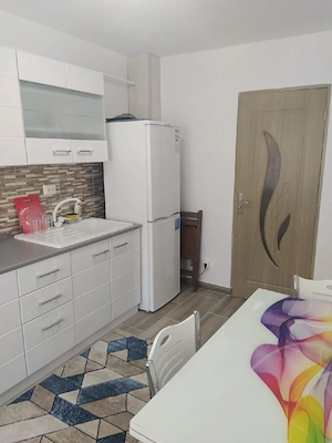 Apartament de inchiriat - imagine 4