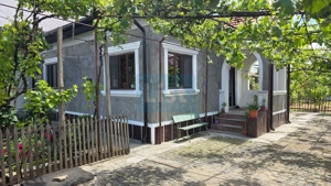 Casa 5 camere, teren 653 mp, Severin - imagine 2