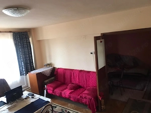 Apartament spațios cu potențial excelent   61 mp, zonă cu multiple facilități - imagine 6