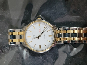 Vind ceas Tissot T065430A original putin folosit 