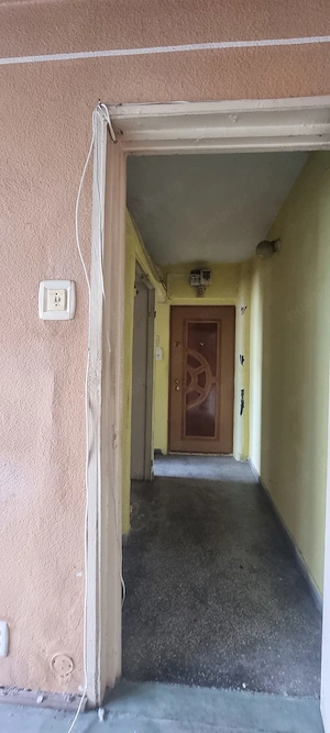 Vand apartament 2 camere, Pitesti, Nord, semidecomandat - imagine 6