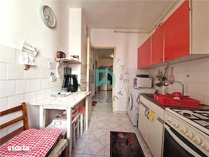 Apartament 3 camere etaj intermediar, ct, boxa pe etaj, beci, bloc izolat, orientare est, vest - imagine 8