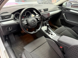 Skoda Superb 1.4 TSI Plug-In Hybrid - imagine 12