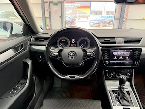 Skoda Superb 1.4 TSI Plug-In Hybrid - imagine 14
