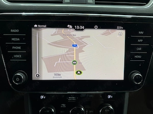Skoda Superb 1.4 TSI Plug-In Hybrid - imagine 16