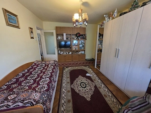 Apartament 4 camere de vânzare   Zona Dacia - 2476 - imagine 2