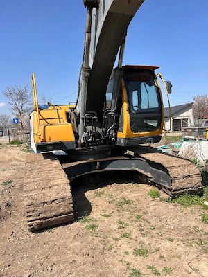 de vanzare Volvo EC240 SENILAT - imagine 3