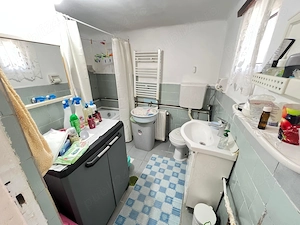 Vânzare o casă situată în zona de Vest a municipiului Ploiești - imagine 11
