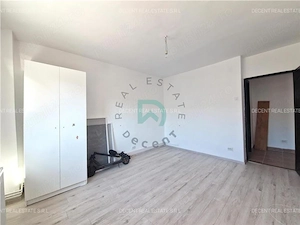 Garsoniera renovata,et 2 din 4, libera la vanzare, ct, izolata, orientare sud, se accepta si credit - imagine 3