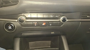 se vinde Mazda 3, Skyactiv -G, 2019, 140000km - imagine 9