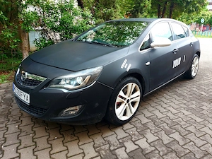 Opel Astra j Sport 2.0Diesel ,Automată, 165CP ,piele,  navai ,Camera, 2011 full - imagine 4