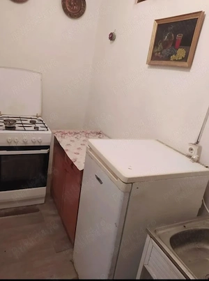 Inchiriez casa 3 camere, anexa, curte mare, teren total 756mp, zona Gradiste - imagine 8