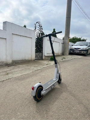  vand Ninebot G30 LE  - imagine 2