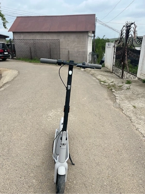  vand Ninebot G30 LE  - imagine 3