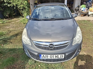 Vând Opel Corsa cutie viteze automată - imagine 2