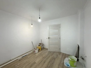 Apartament cu 3 camere, decomandat, 71mp, etaj 1 - zona Dambovita  - imagine 17