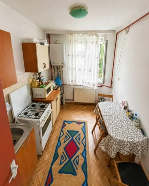 Apartament 2 camere Centru, etaj 2, boxa