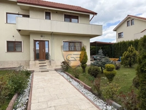 Casa Villa 4 camere in complex rezidential, Parcare, Lumina Navodari Ovidiu