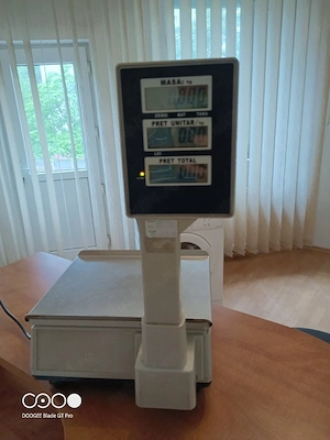 Cântar electronic cu braț 
