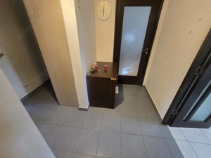 Apartament 3 camere Exercitiu - confort 1 decomandat, etaj 2 - imagine 8