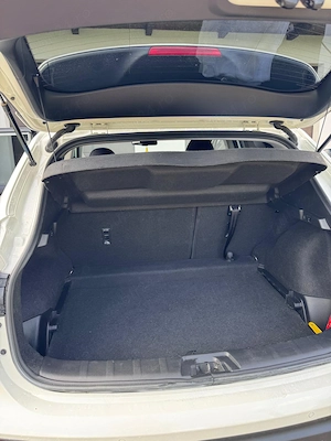 Vând Nissan Qashqai N-Connecta, an 2019, motor 1.5 dCi (1461 cm ), 115 CP, cutie automată. - imagine 9