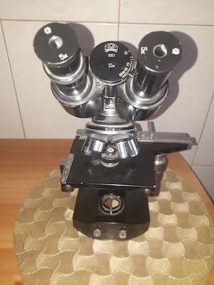 Aparat pentru optica medicala