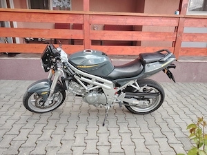 Hyosung Gt650 Naked,cu doar 9600km! - imagine 2