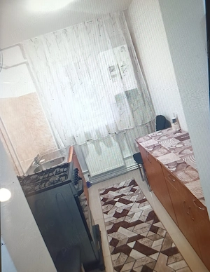 Închiriez apartament 2 camere