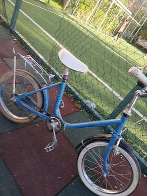 Vând bicicleta copii
