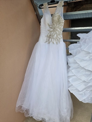 vand rochie de mireasa marime  S
