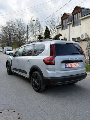 Dacia Jogger 2022 EXTREME  7 Locuri  1.0 TCE  9.990  - imagine 4