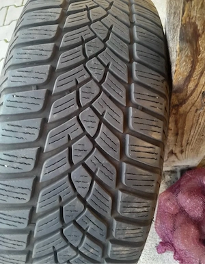 set roti iarna 215/65 r16 - imagine 4
