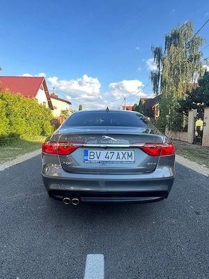 Vind JAGUAR XF 2017 2.0 l diesel automata.Pret 12900 EURO. - imagine 7