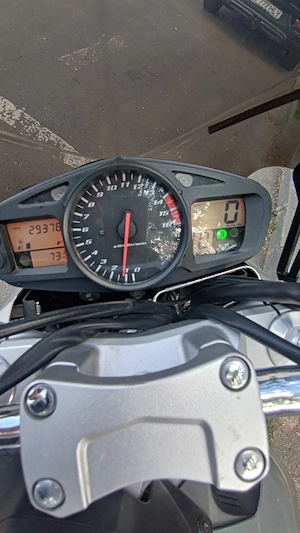 Motocicleta Suzuki GSR 600 - raport CarVertical - imagine 4