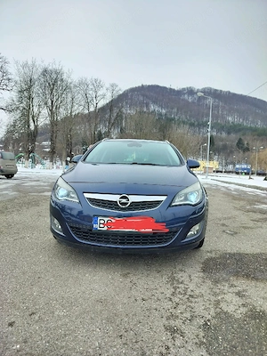 Vând Opel Astra (J),An Fab 2011,2.0.Cdti - imagine 8