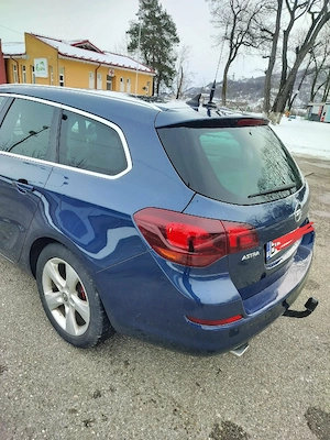 Vând Opel Astra (J),An Fab 2011,2.0.Cdti - imagine 7