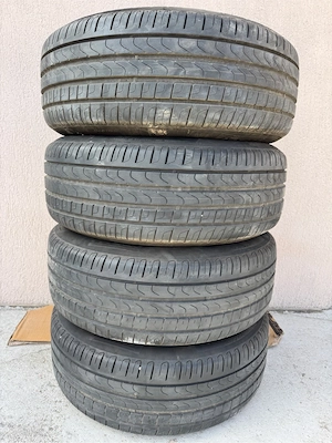 Anvelope / cauciucuri de vara 225/60/17 DOT 4723 profil 7.2mm impecabile 
