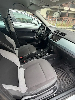 Vand Schimb Skoda Fabia 3 foarte bine intretinuta - imagine 5