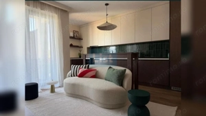 FARA COMISION! Apartament 3 camere, etaj 3/3, TOTUL NOU, parcare - imagine 3