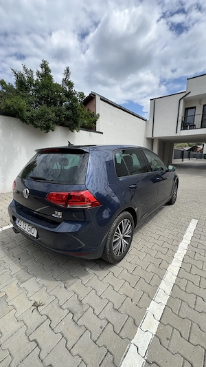 VW Golf 7din anul 2016 - imagine 4